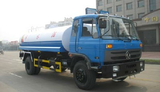 14方東風(fēng)單橋灑水車