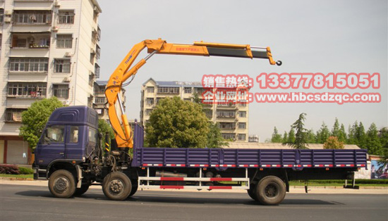 隨車(chē)吊徐工圖片