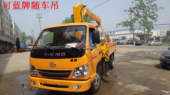 云內(nèi)發(fā)動(dòng)機(jī)唐駿藍(lán)牌隨車吊