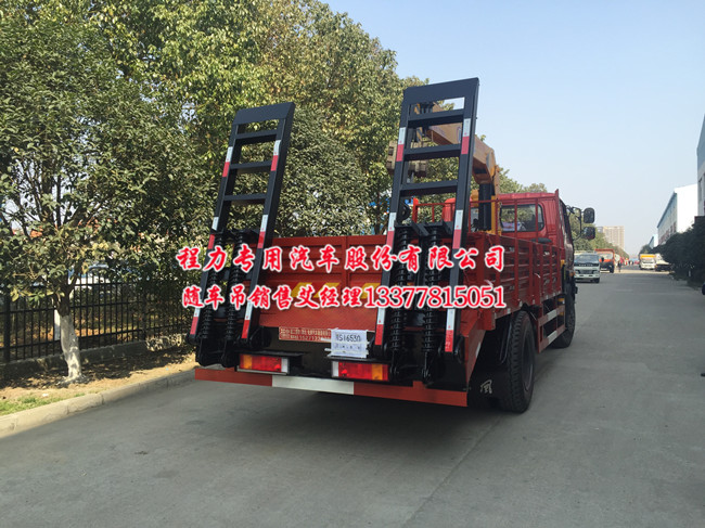 153隨車吊東風(fēng)隨車吊